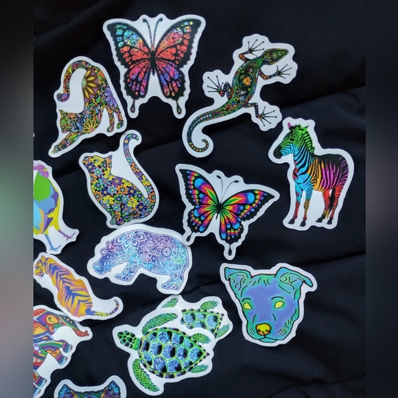 Floral and fauna themed sticker bundle of 19, colorful and patterned - Picture 3 of 3
